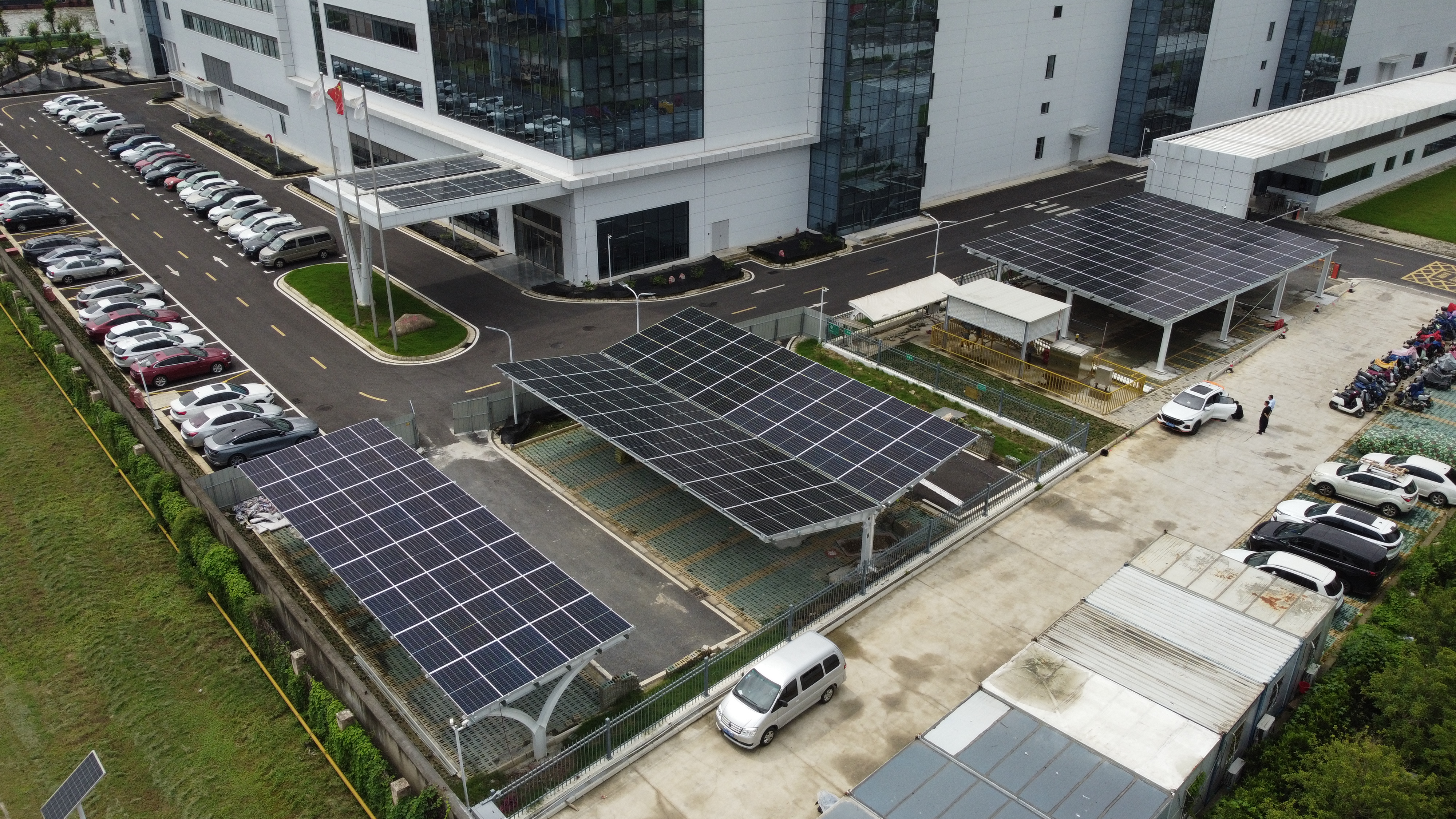 车棚光伏系统有什么优点