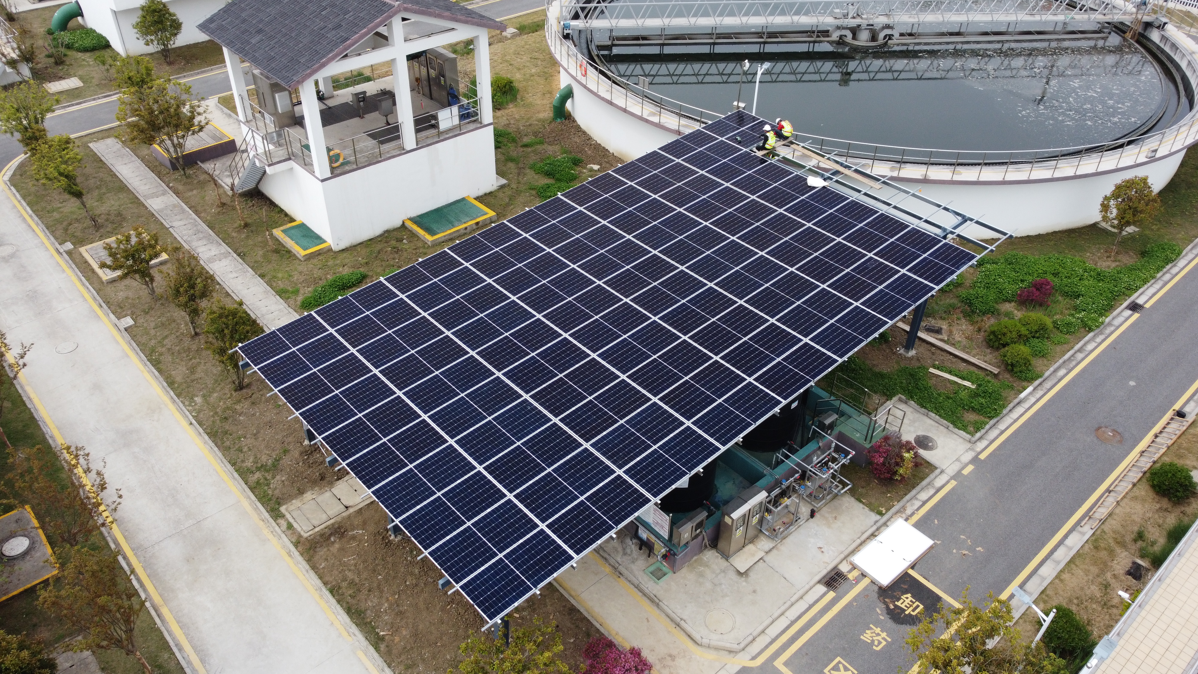 工业光伏发电：不仅免费用电，还能获得额外收益的秘诀